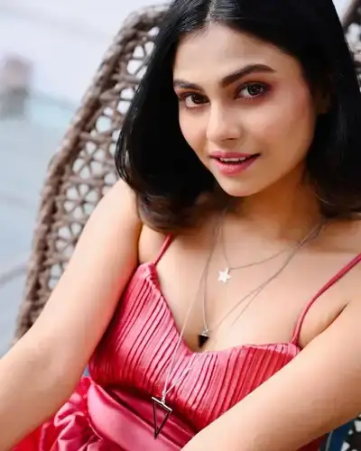 Call Girls Service in Babra